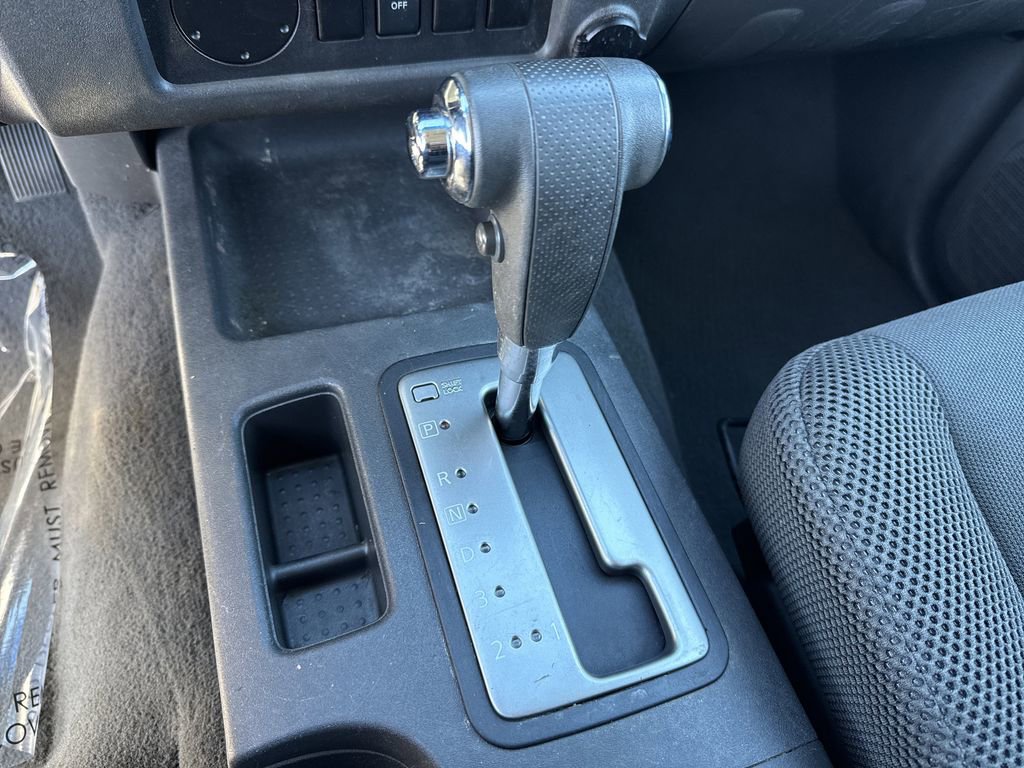 Used 2008 Nissan Xterra X image 31