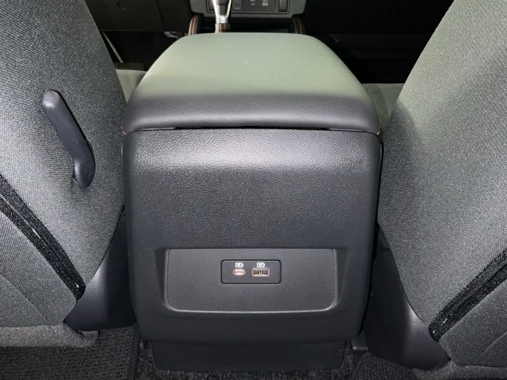 Used 2024 Nissan Frontier Pro-X RWD image 17