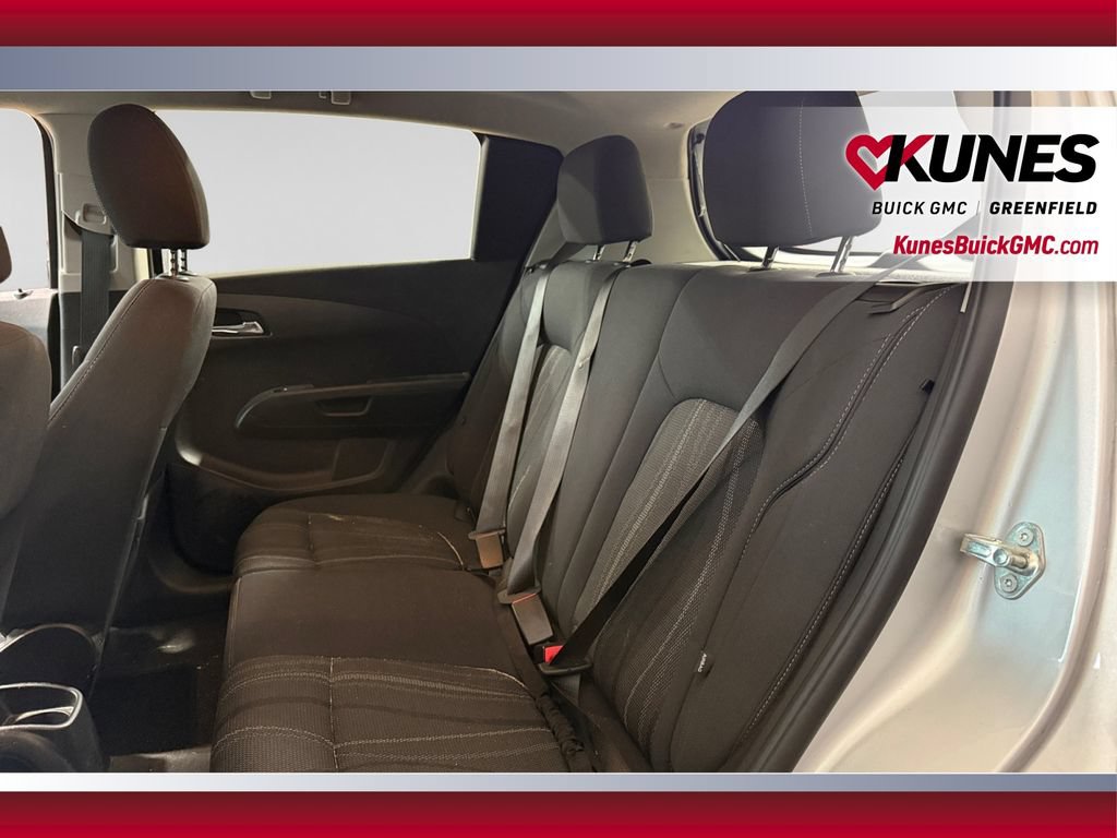 Used 2015 Chevrolet Sonic LT FWD image 20