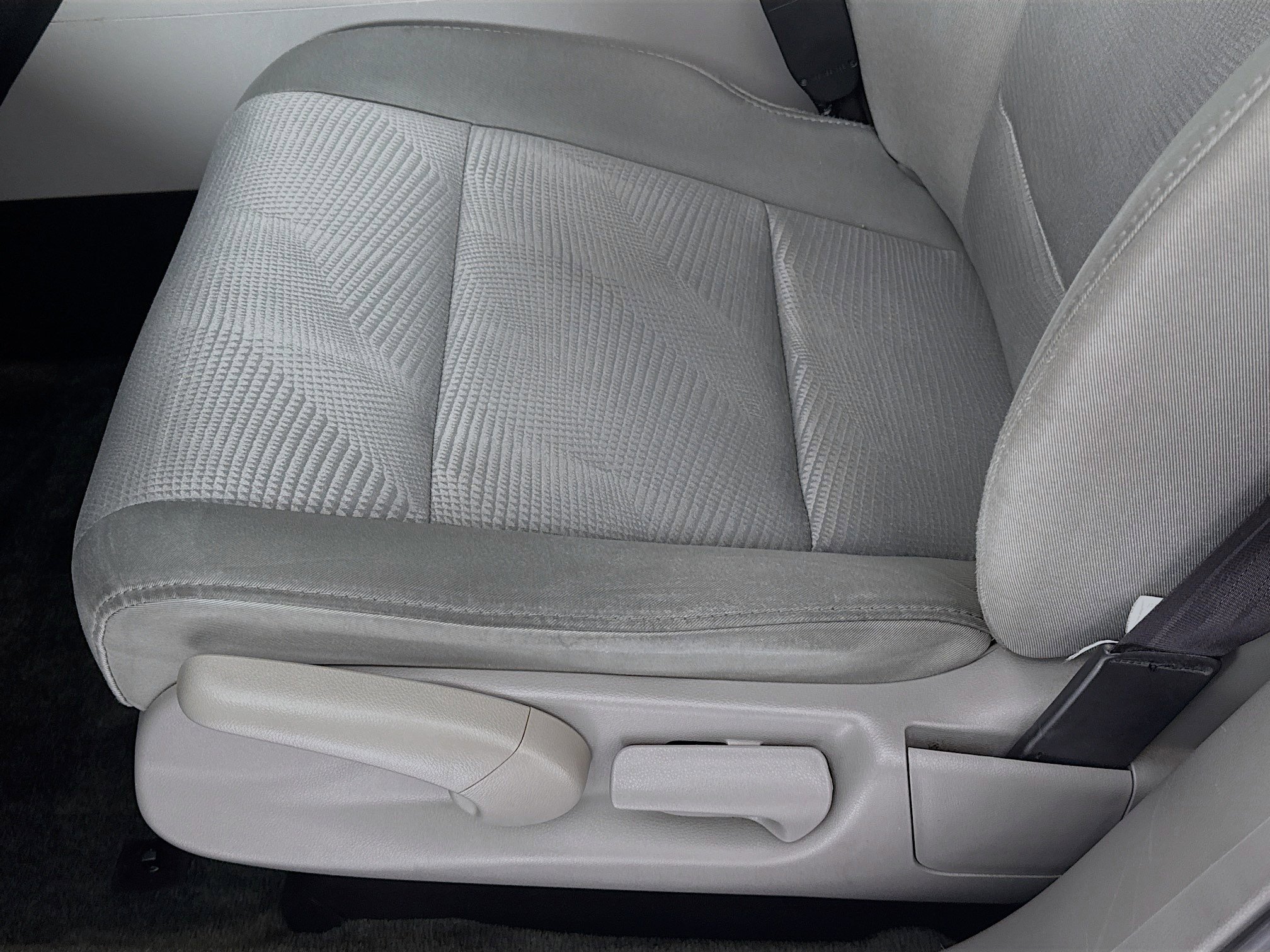 Used 2015 Honda Pilot LX image 18