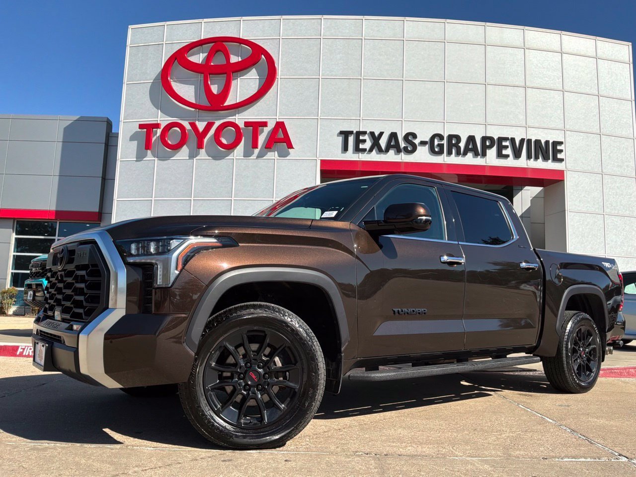 Used 2023 Toyota Tundra Limited w/ TRD Off-Road Package AWD/4WD image 2
