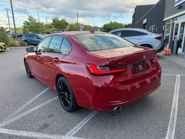Used 2023 BMW 330i xDrive Sedan w/ Convenience Package AWD/4WD image 7