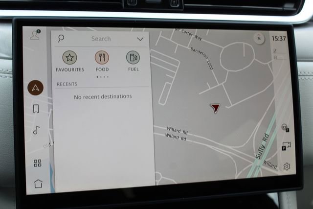 New 2026 Jaguar F-PACE R-Dynamic S image 16