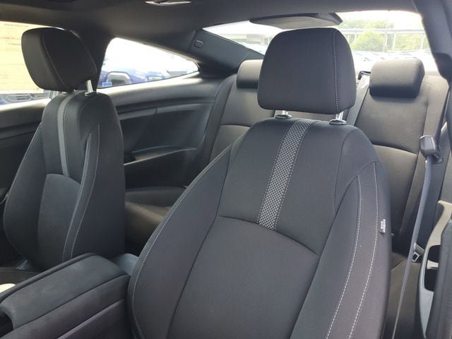 Used 2019 Honda Civic EX image 13