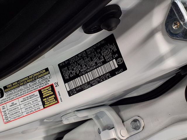Used 2024 Toyota Camry SE FWD image 28