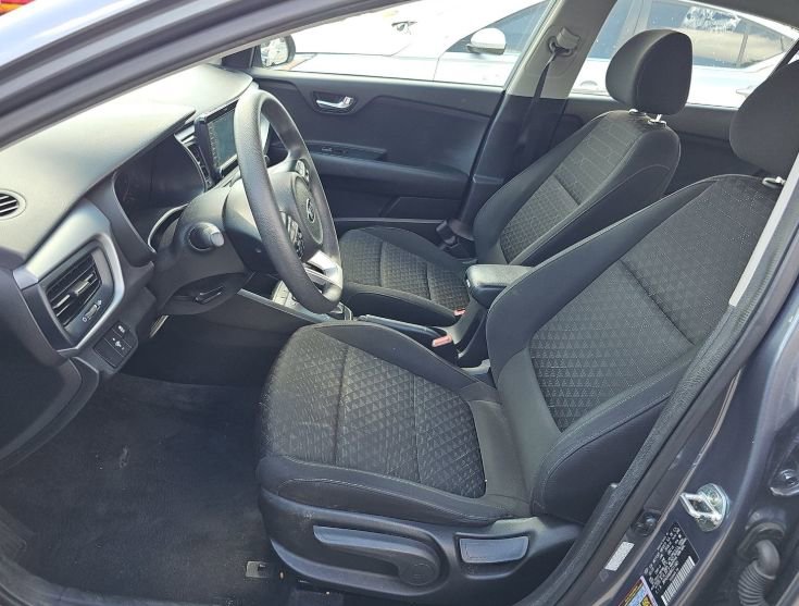 Used 2019 Kia Rio S image 5