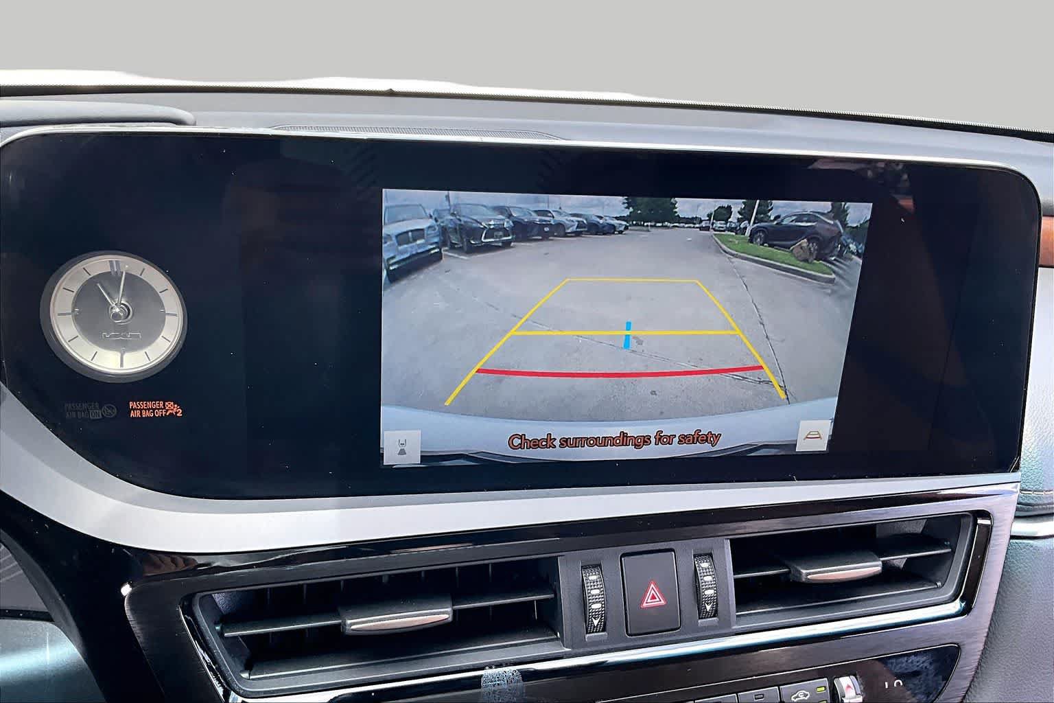 Used 2023 Lexus ES 350 w/ Premium Package FWD image 24