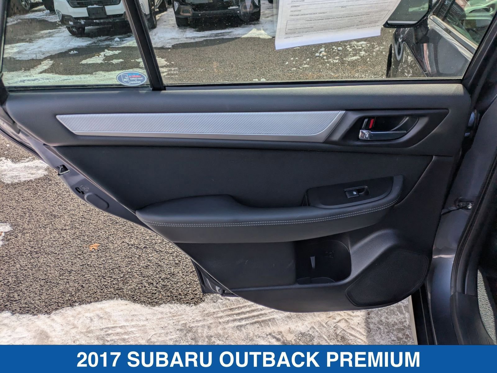 Used 2017 Subaru Outback 2.5i Premium image 27