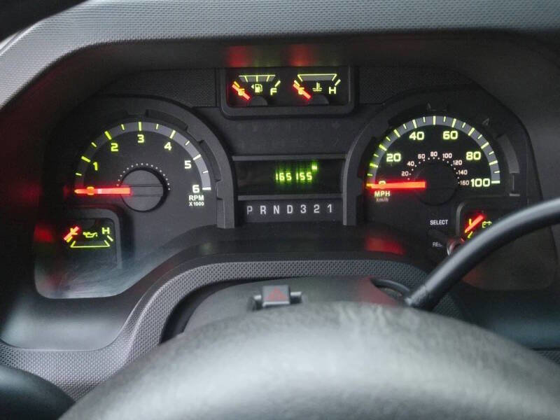 Used 2015 Ford E-350 and Econoline 350 Super Duty w/ Power Windows & Locks Group image 14