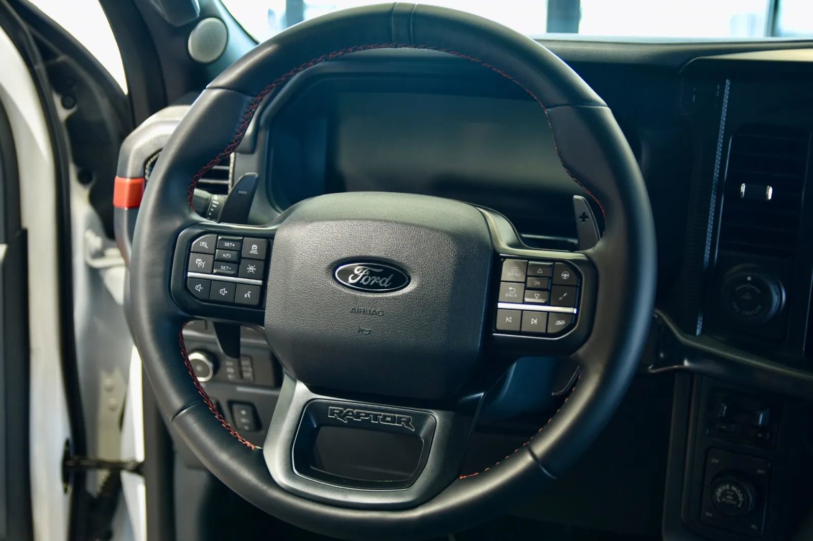 Used 2024 Ford F150 Raptor image 28