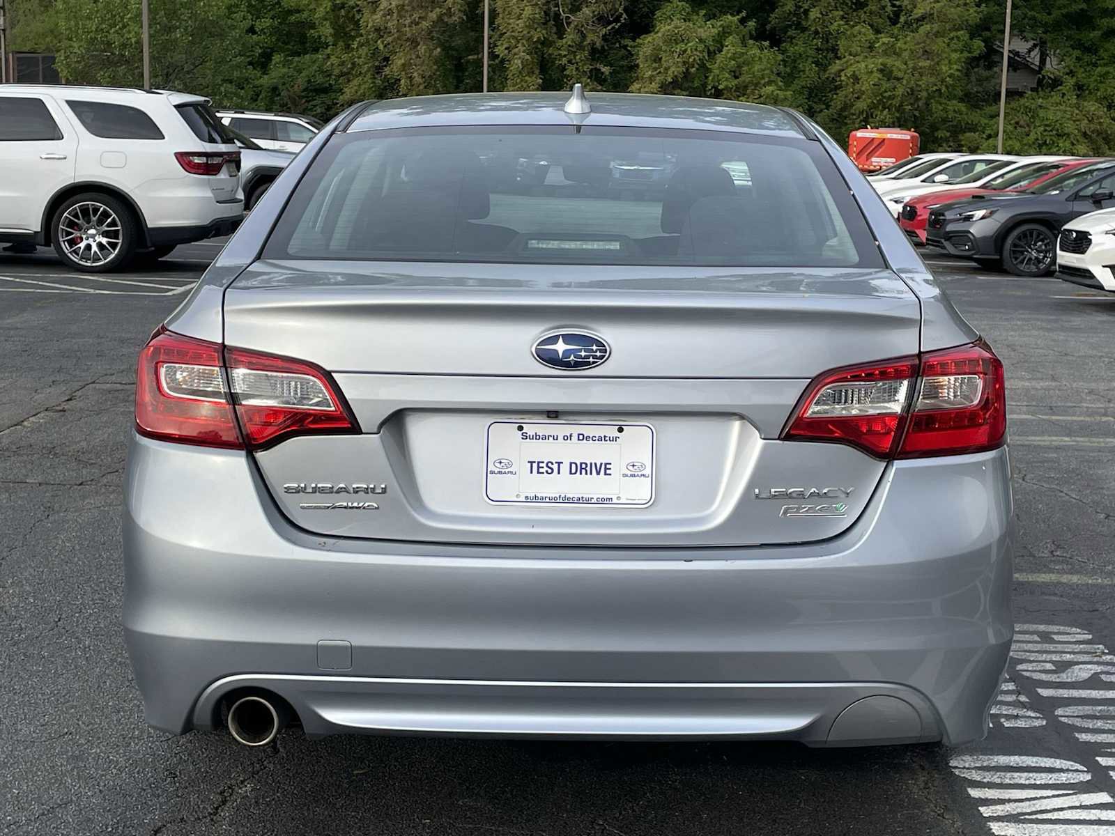 Used 2017 Subaru Legacy 2.5i Premium image 3