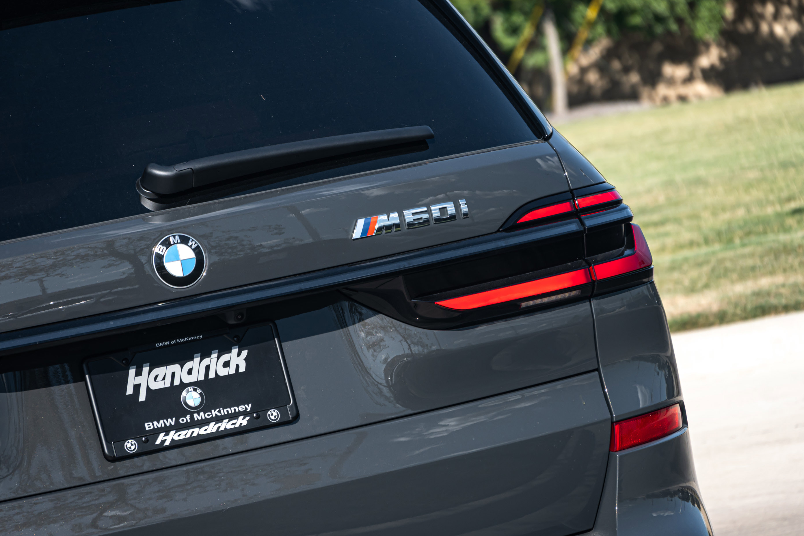 New 2026 BMW X7 M60i image 8