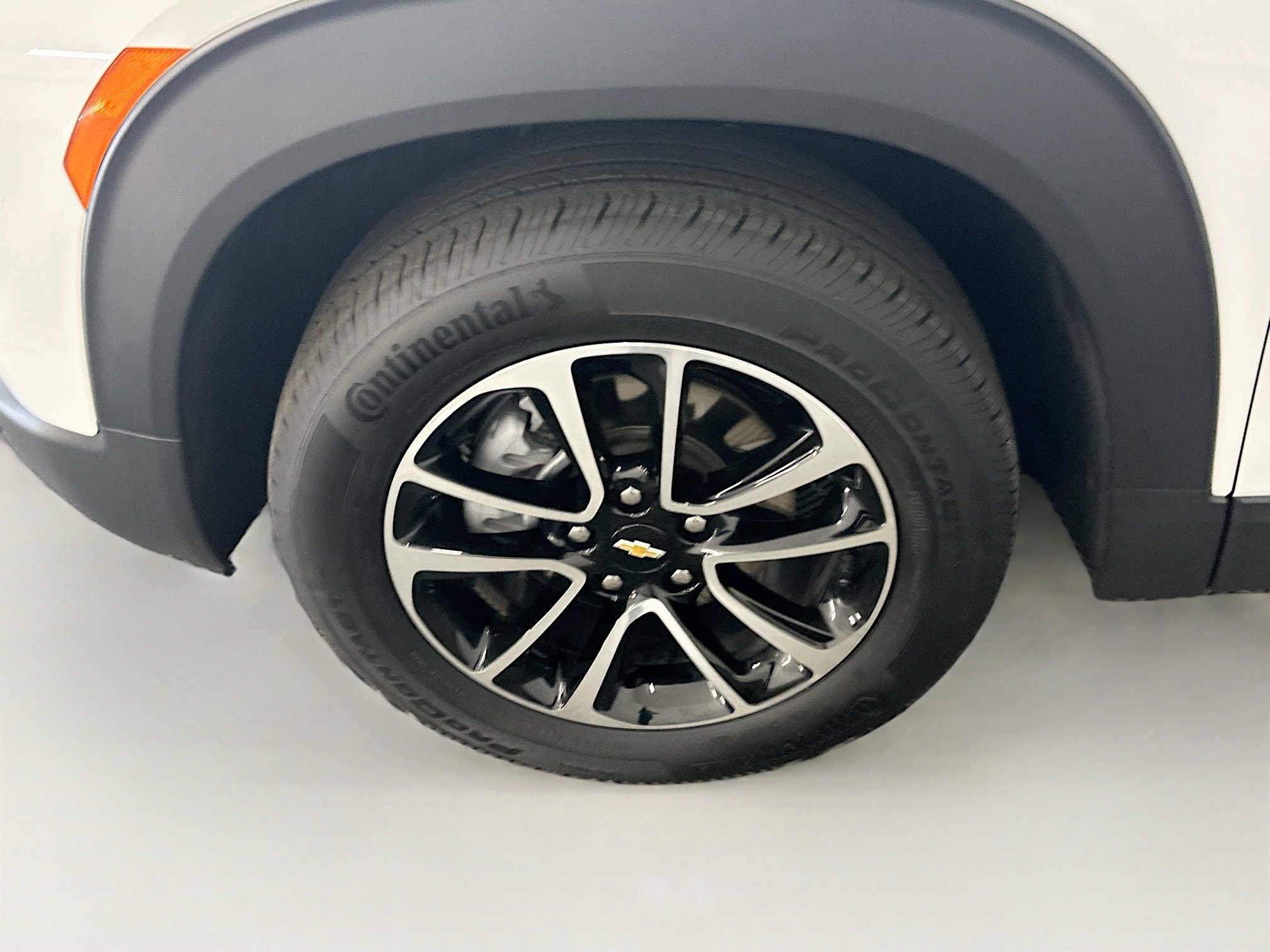 Used 2025 Chevrolet TrailBlazer LT AWD/4WD image 11