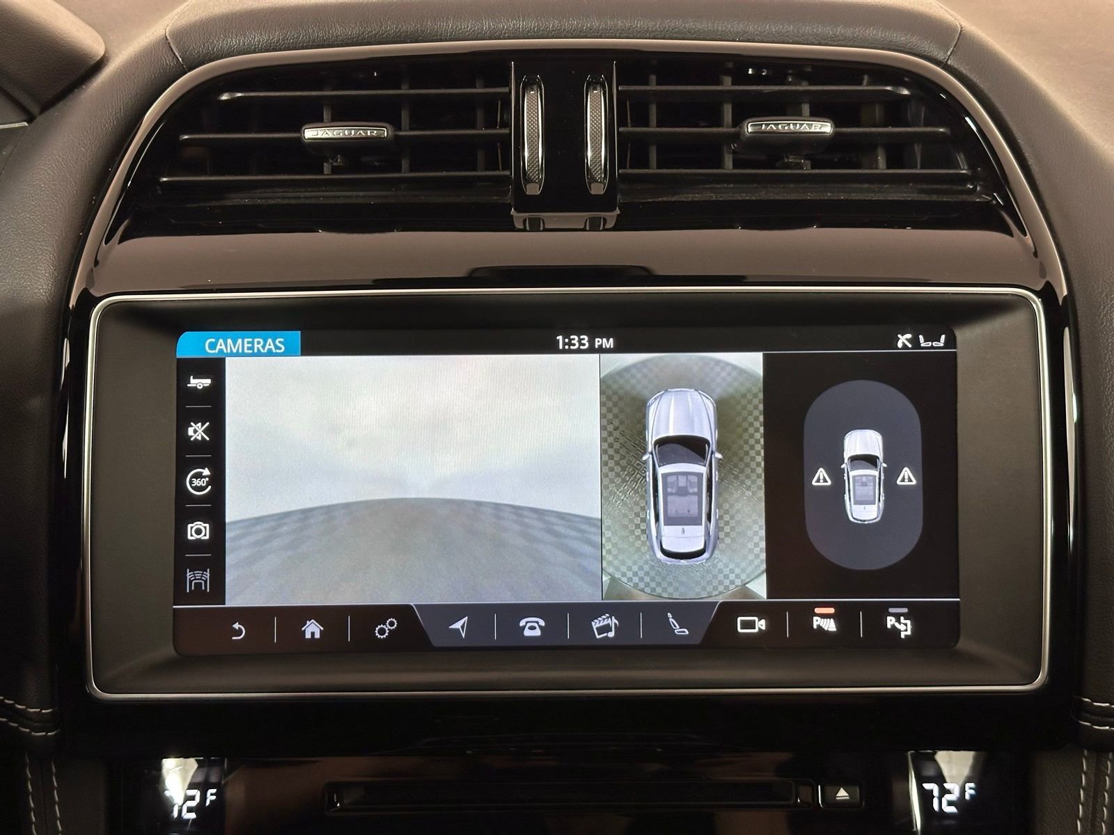 Used 2017 Jaguar F-PACE S image 41