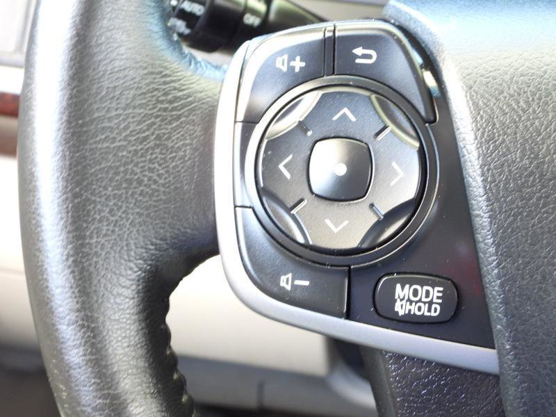 Used 2012 Toyota Camry XLE FWD image 70