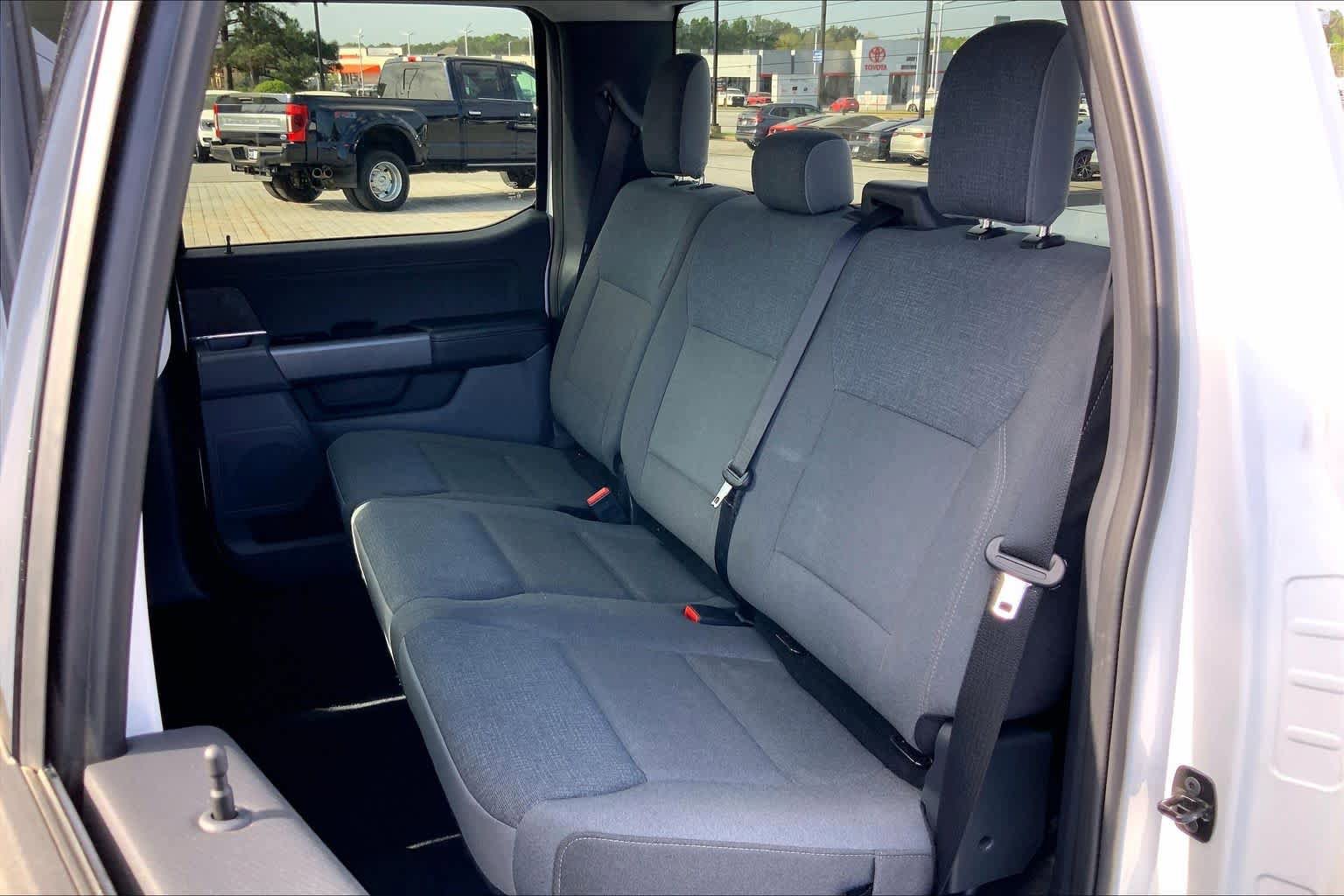 Used 2025 Ford F150 XLT w/ Equipment Group 301A Standard image 19