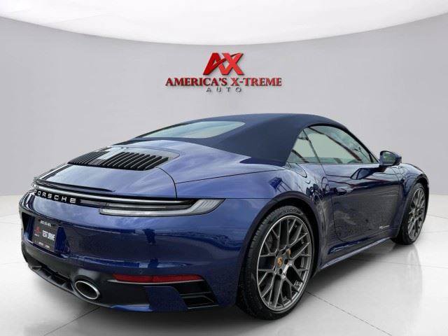 Used 2024 Porsche 911 Carrera RWD image 6