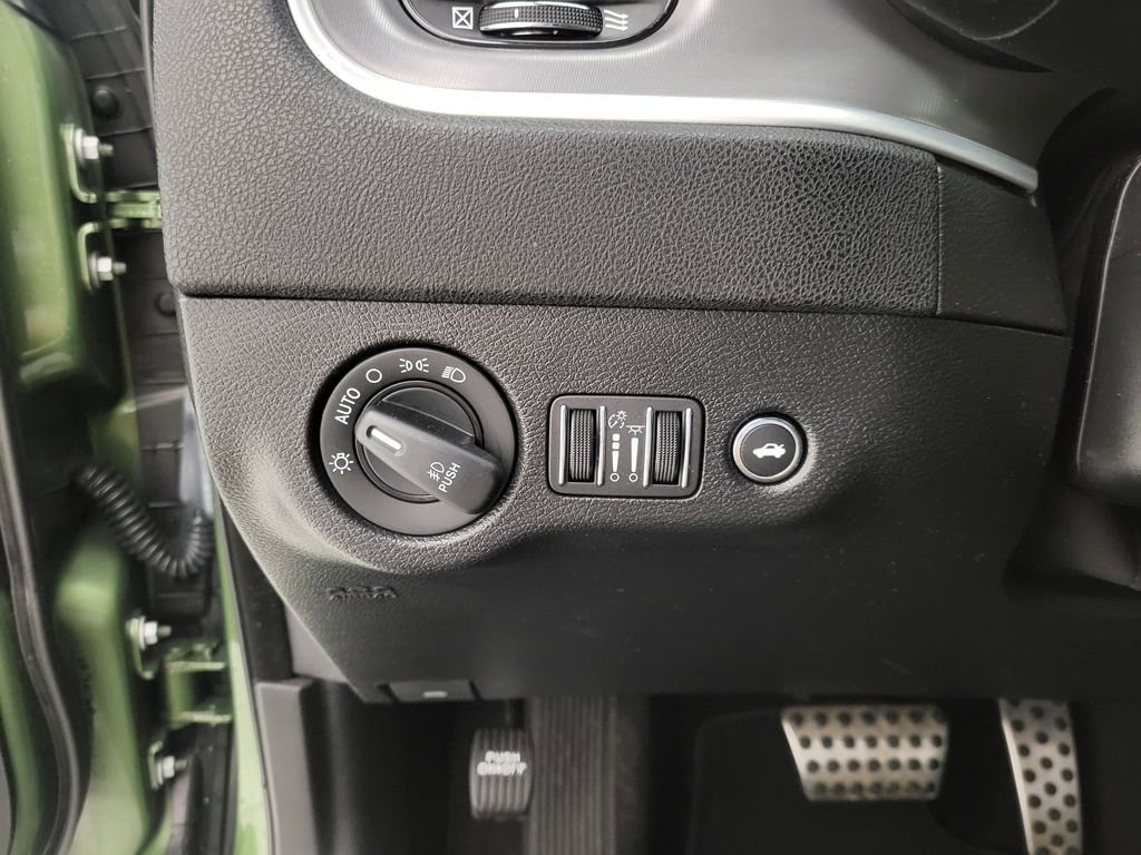 Used 2022 Dodge Charger GT w/ Blacktop Package image 30