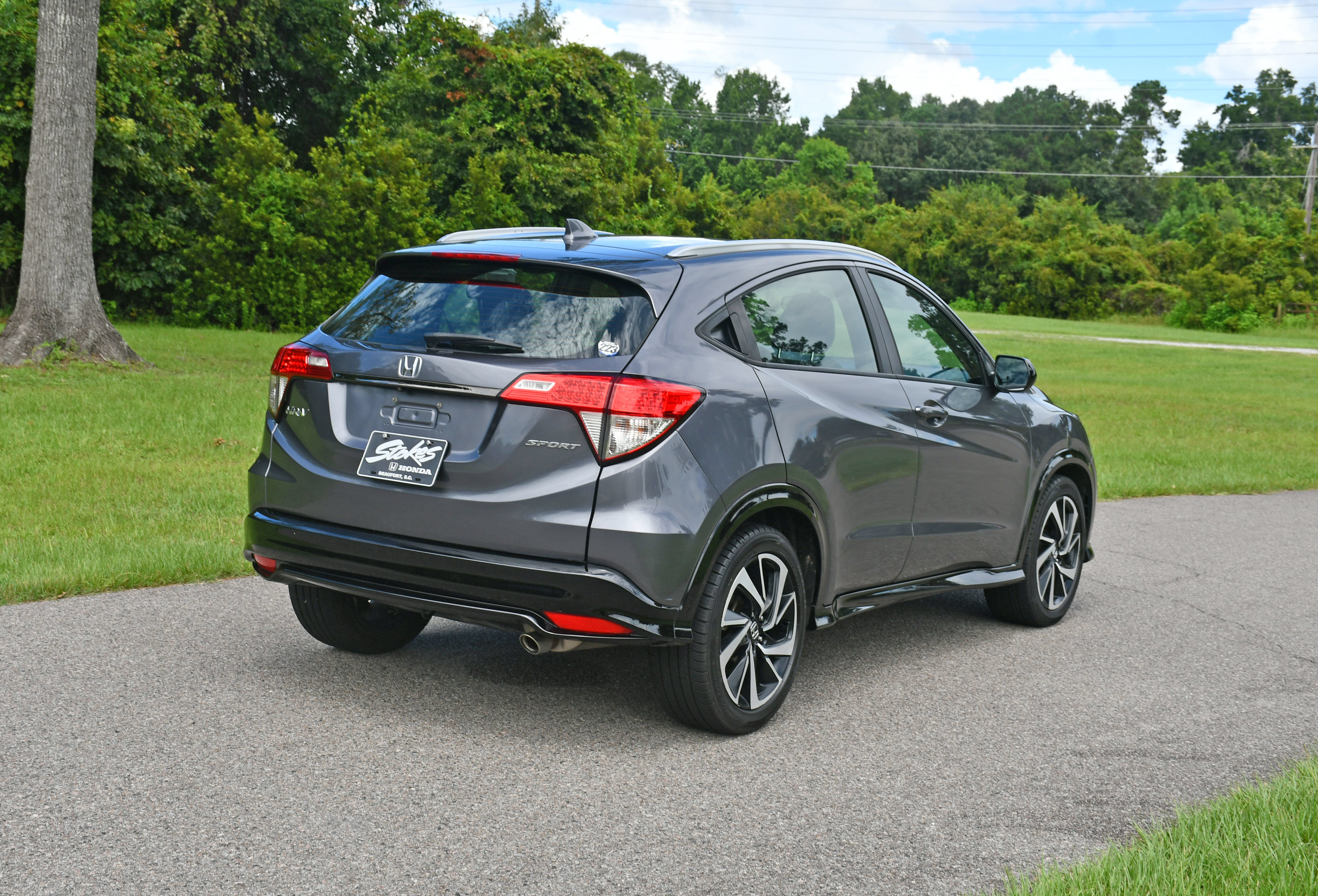 Used 2020 Honda HR-V Sport image 4