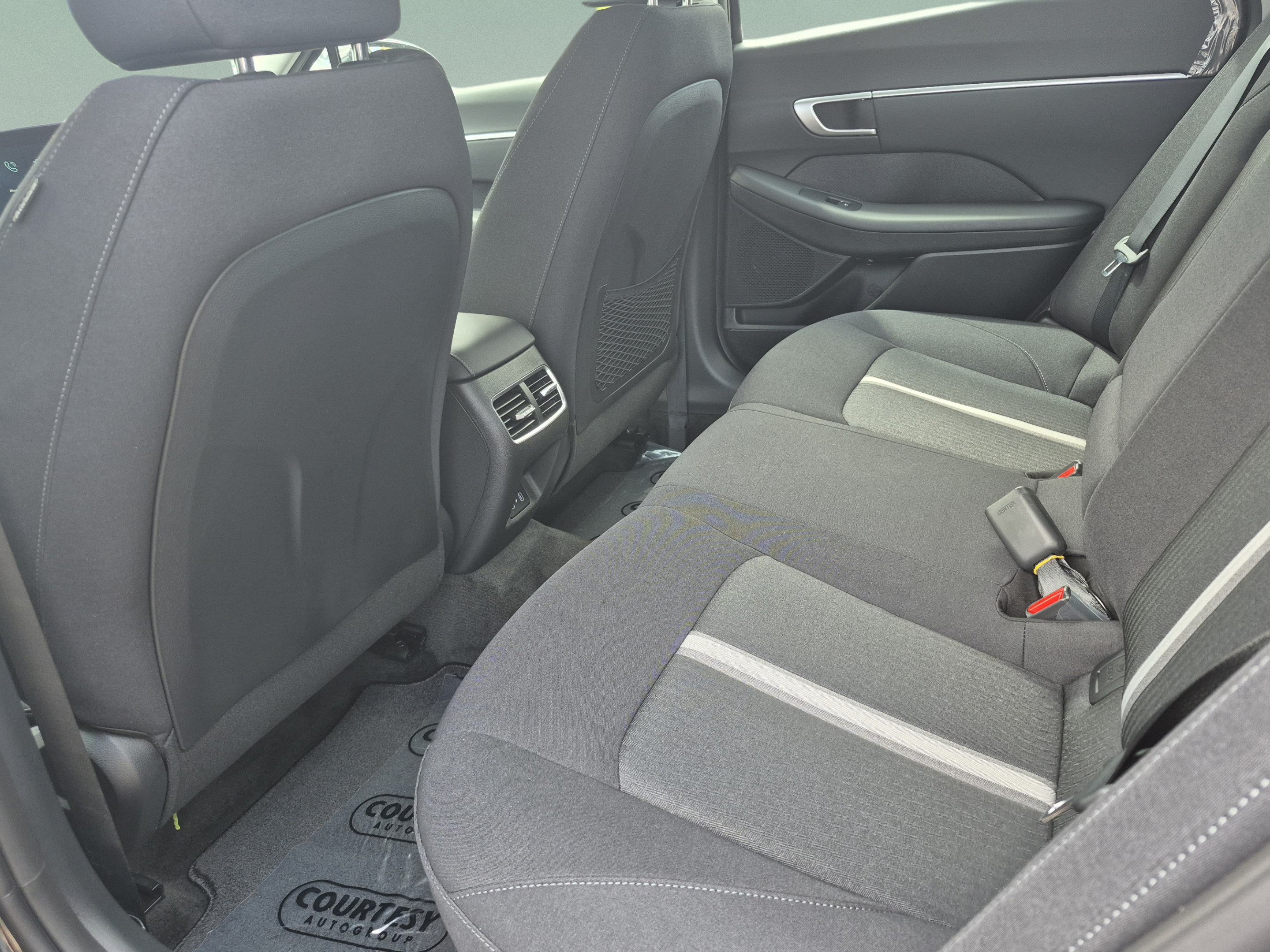 New 2026 Hyundai Sonata SEL FWD image 15