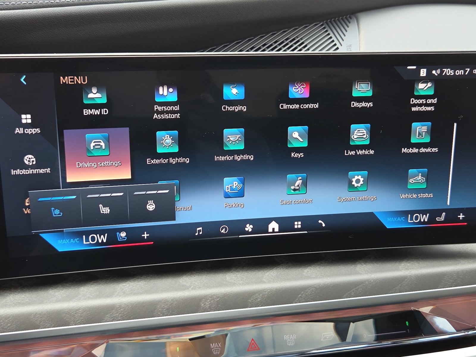 Used 2024 BMW i7 eDrive50 RWD image 35