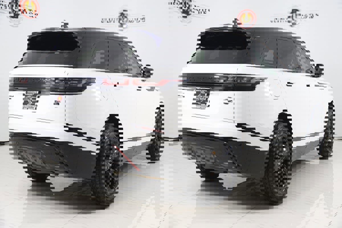 Used 2021 Land Rover Range Rover Velar R-Dynamic S image 3