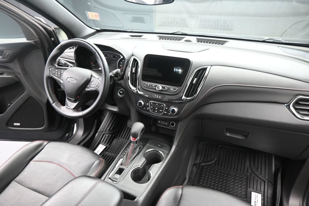 Used 2023 Chevrolet Equinox RS w/ RS Leather Package FWD image 23