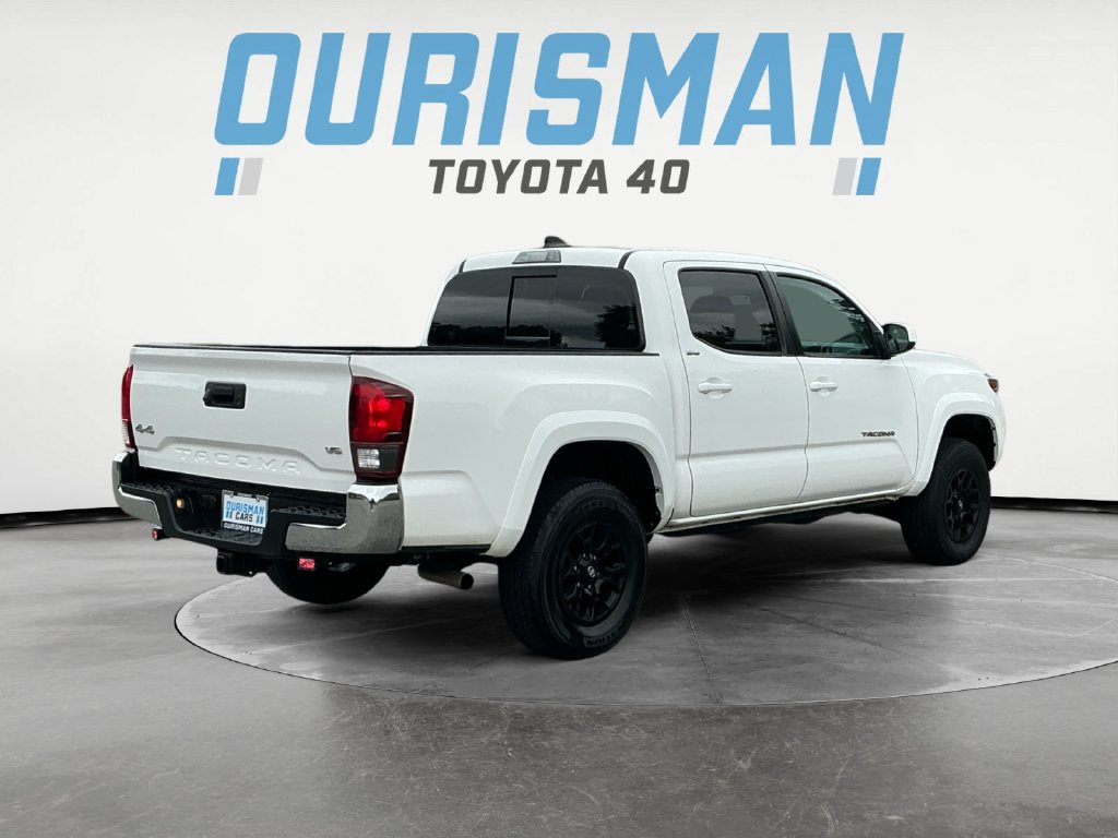 Used 2022 Toyota Tacoma SR5 AWD/4WD image 7