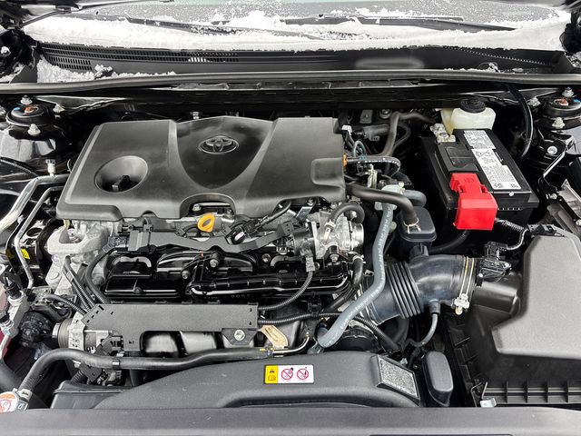 Used 2024 Toyota Camry SE image 33