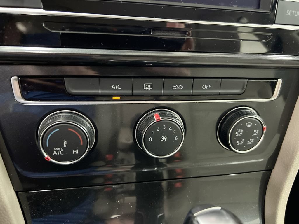 Used 2019 Volkswagen Golf S FWD image 16