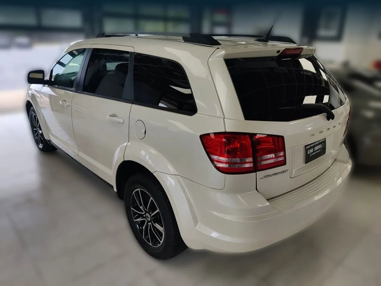 Used 2018 Dodge Journey SE w/ Blacktop Package FWD image 7