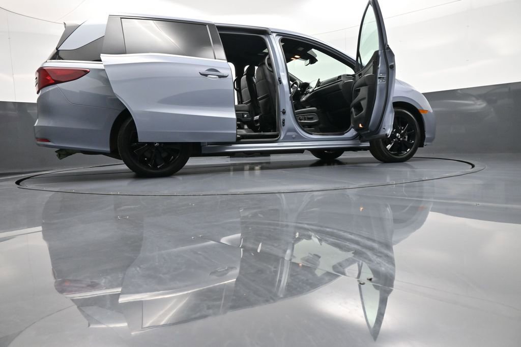 Certified 2024 Honda Odyssey Sport image 50