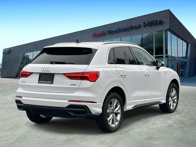 Certified 2025 Audi Q3 2.0T Premium w/ Convenience Package image 5