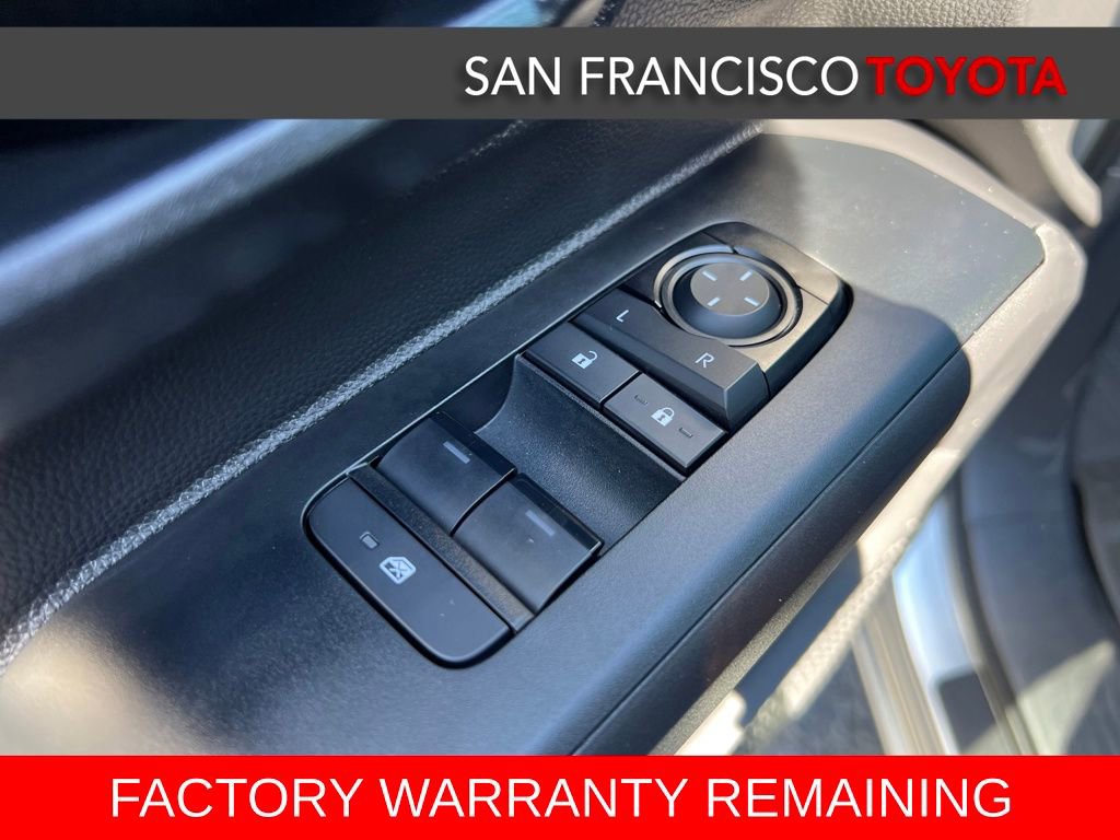 Used 2025 Toyota Tacoma SR image 27