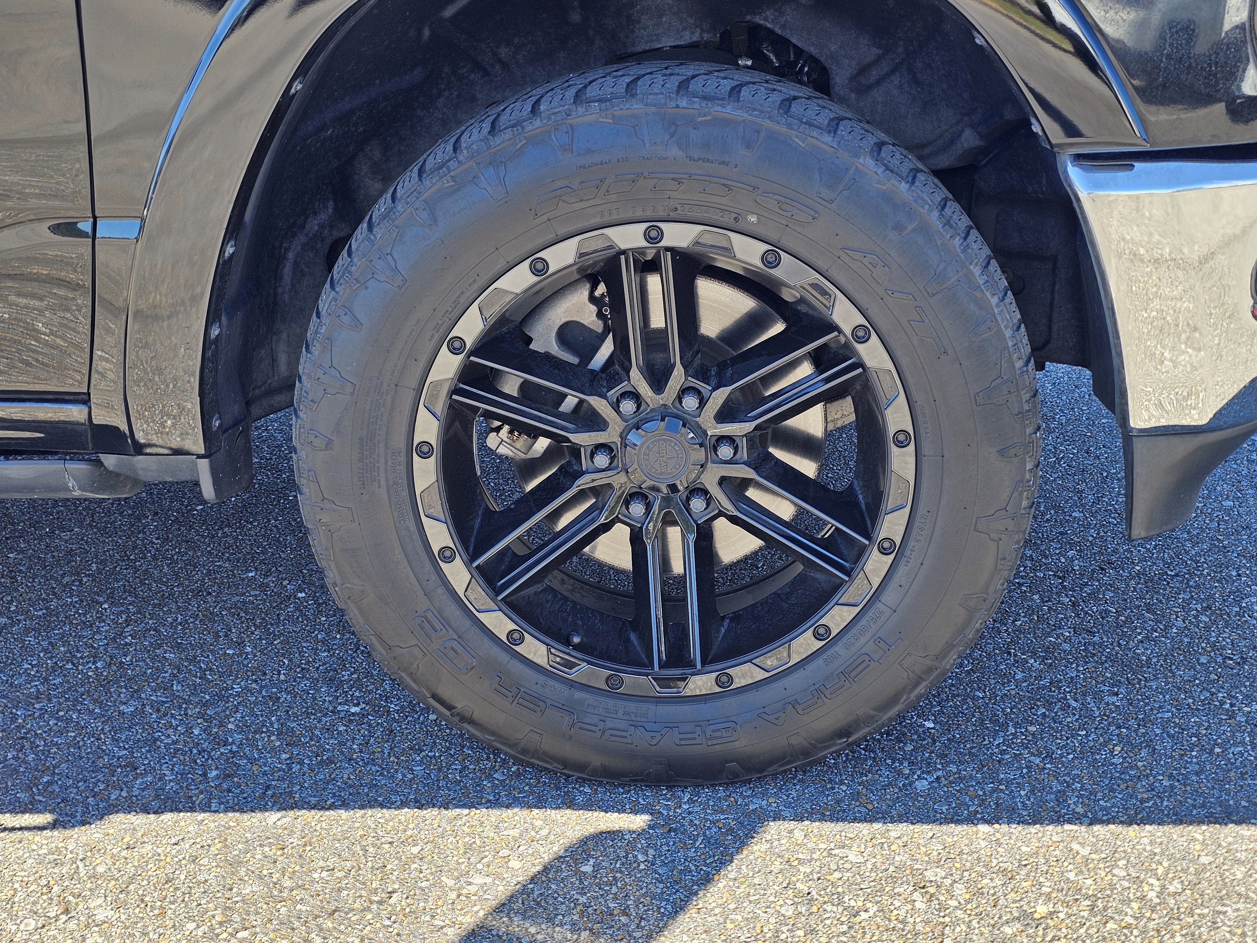 Used 2019 RAM 1500 Limited AWD/4WD image 6