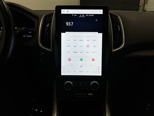 Used 2023 Ford Edge SEL w/ Convenience Package image 9