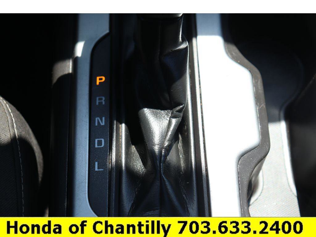 Used 2017 Chevrolet Colorado LT image 15