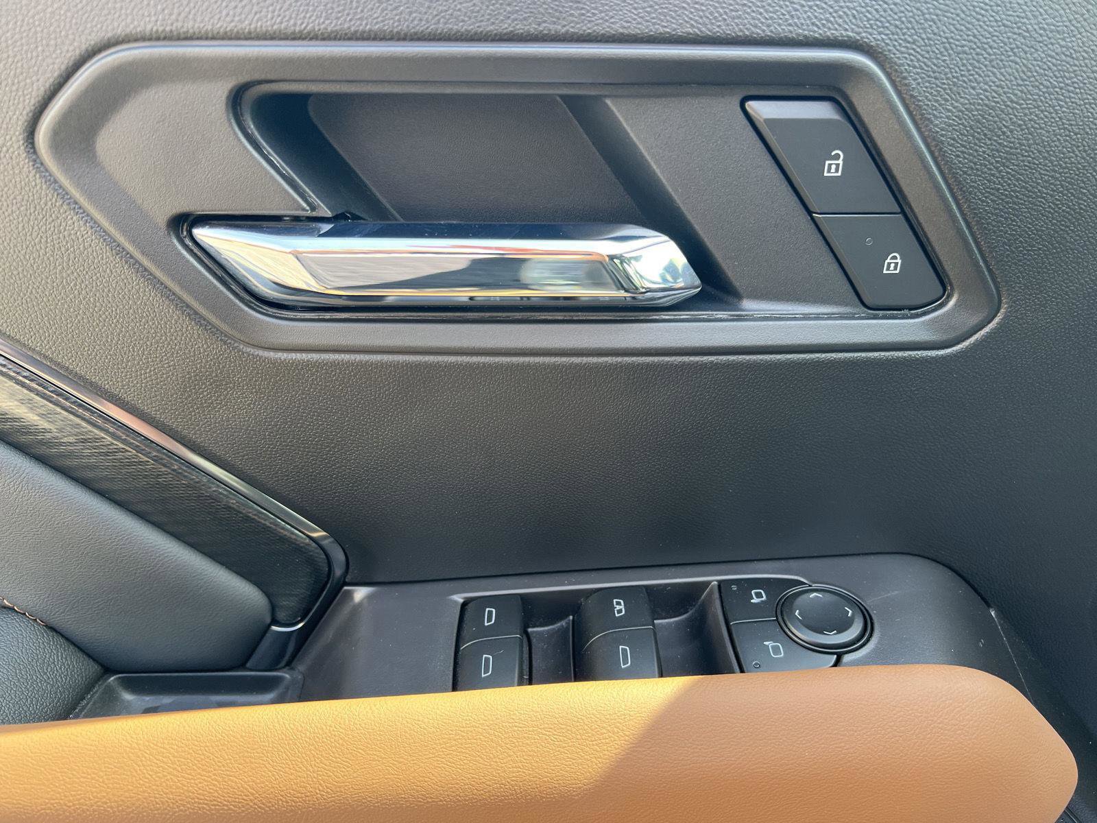 New 2026 GMC Canyon AT4 image 14