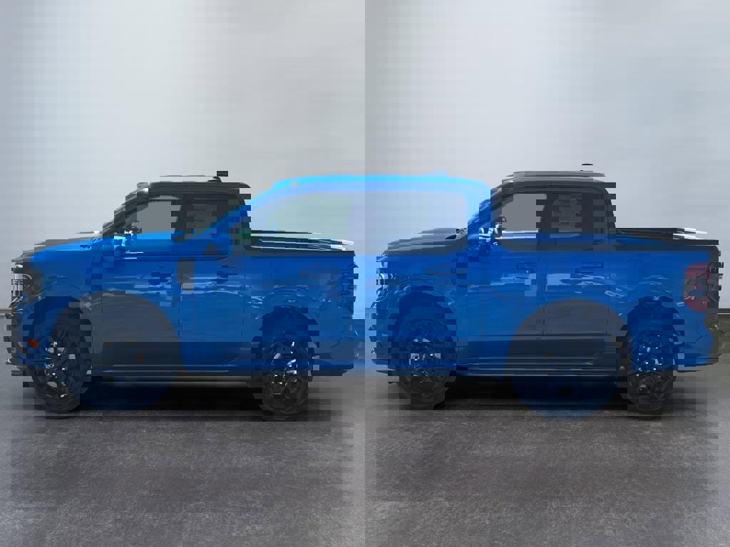 New 2025 Ford Maverick Lobo image 2