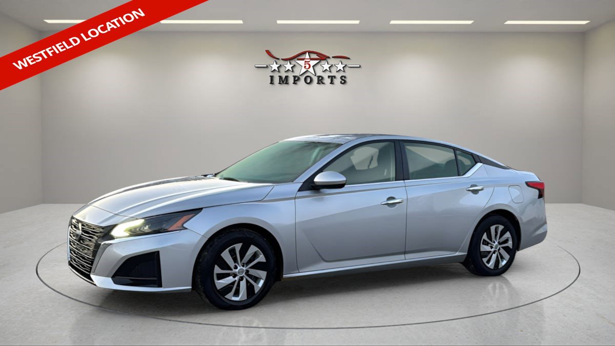 Used 2023 Nissan Altima 2.5 S image 1