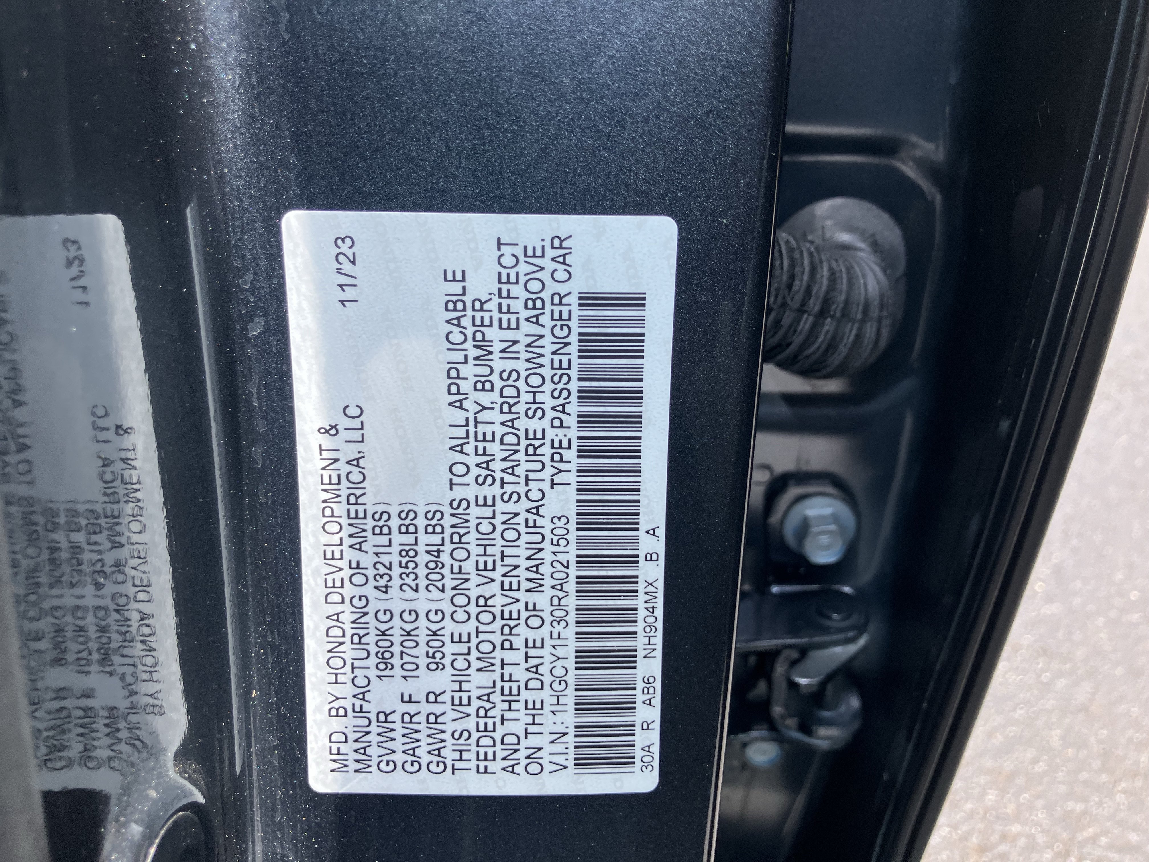 Certified 2024 Honda Accord EX image 37