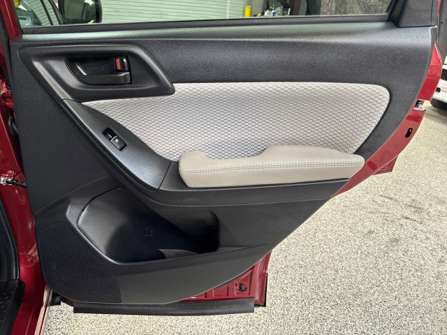 Used 2017 Subaru Forester 2.5i Premium w/ All-Weather Package image 66