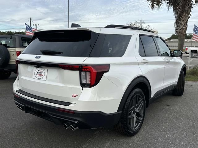 New 2026 Ford Explorer ST w/ Sun And Sound Package image 5