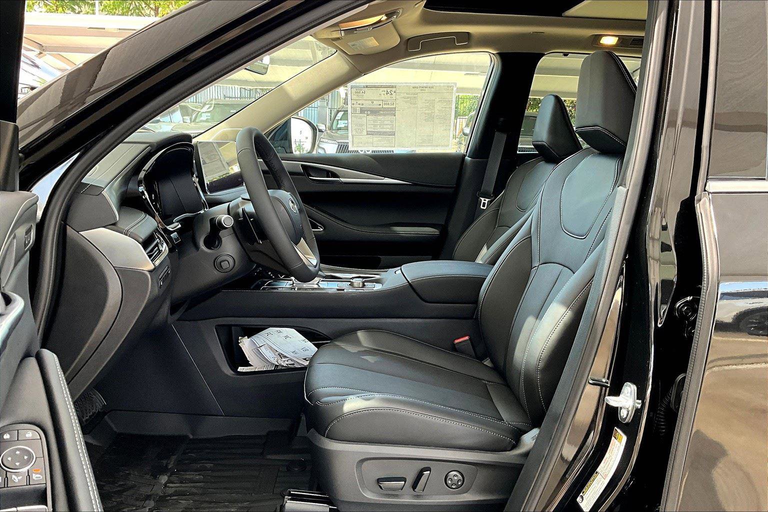 New 2026 INFINITI QX60 Luxe w/ Cargo Package image 24