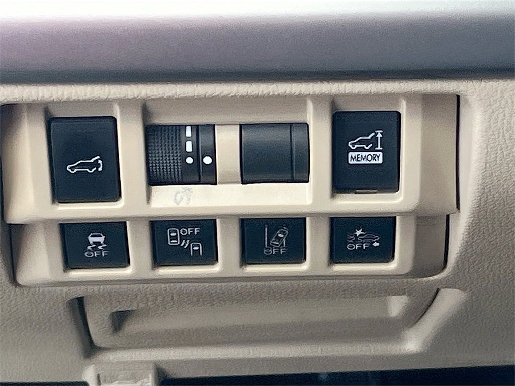 Used 2019 Subaru Outback 3.6R Limited image 10