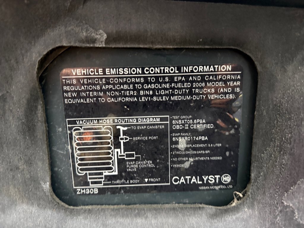 Used 2006 Nissan Titan SE image 39