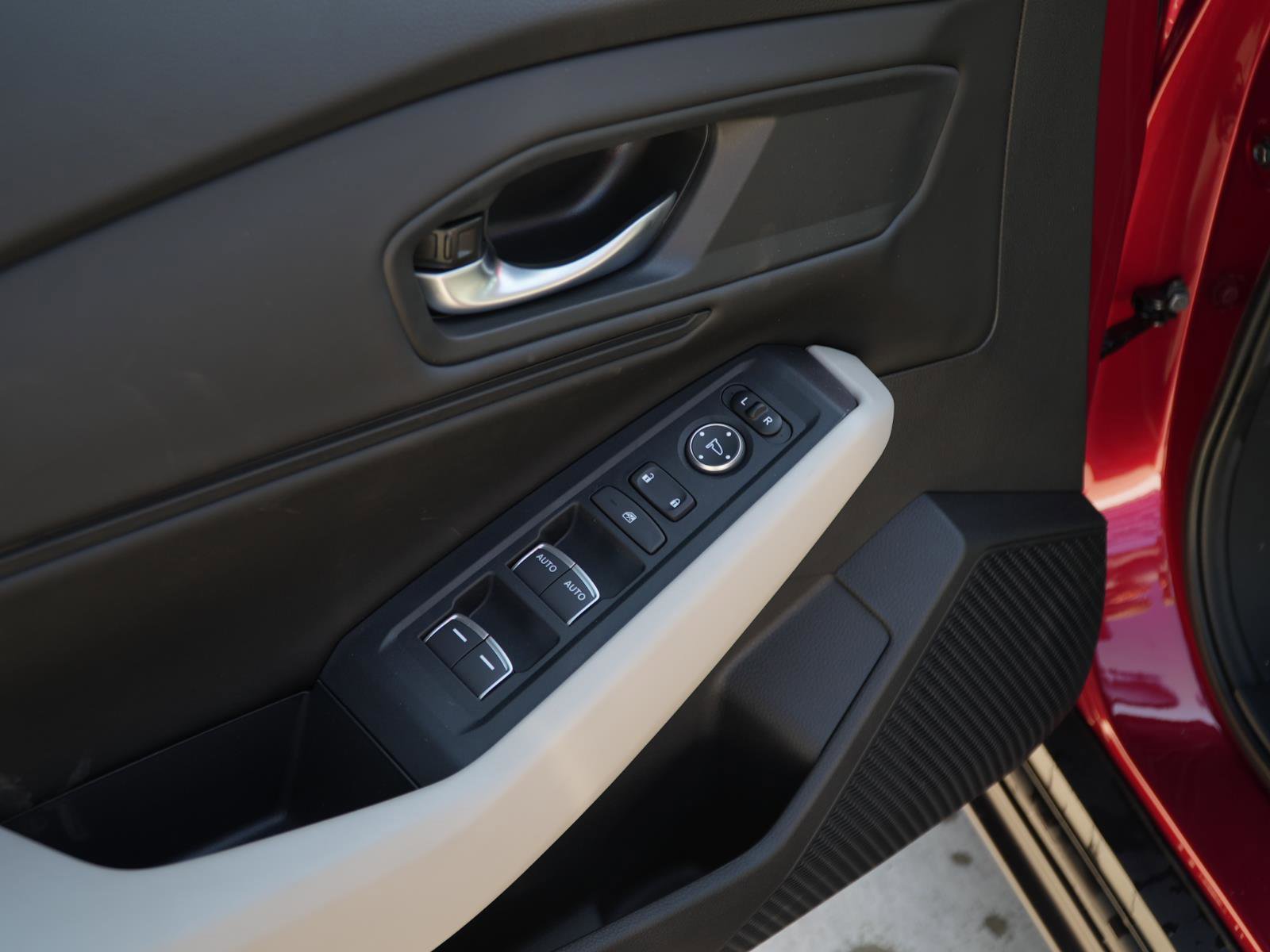 New 2025 Honda Accord SE image 14