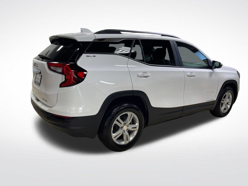 Used 2024 GMC Terrain SLE w/ Driver Convenience Package AWD/4WD image 5