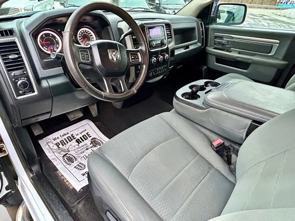 Used 2016 RAM 2500 Tradesman w/ Chrome Appearance Group AWD/4WD image 16