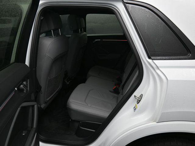 Used 2022 Audi Q3 2.0T Premium Plus w/ Premium Plus Package image 30